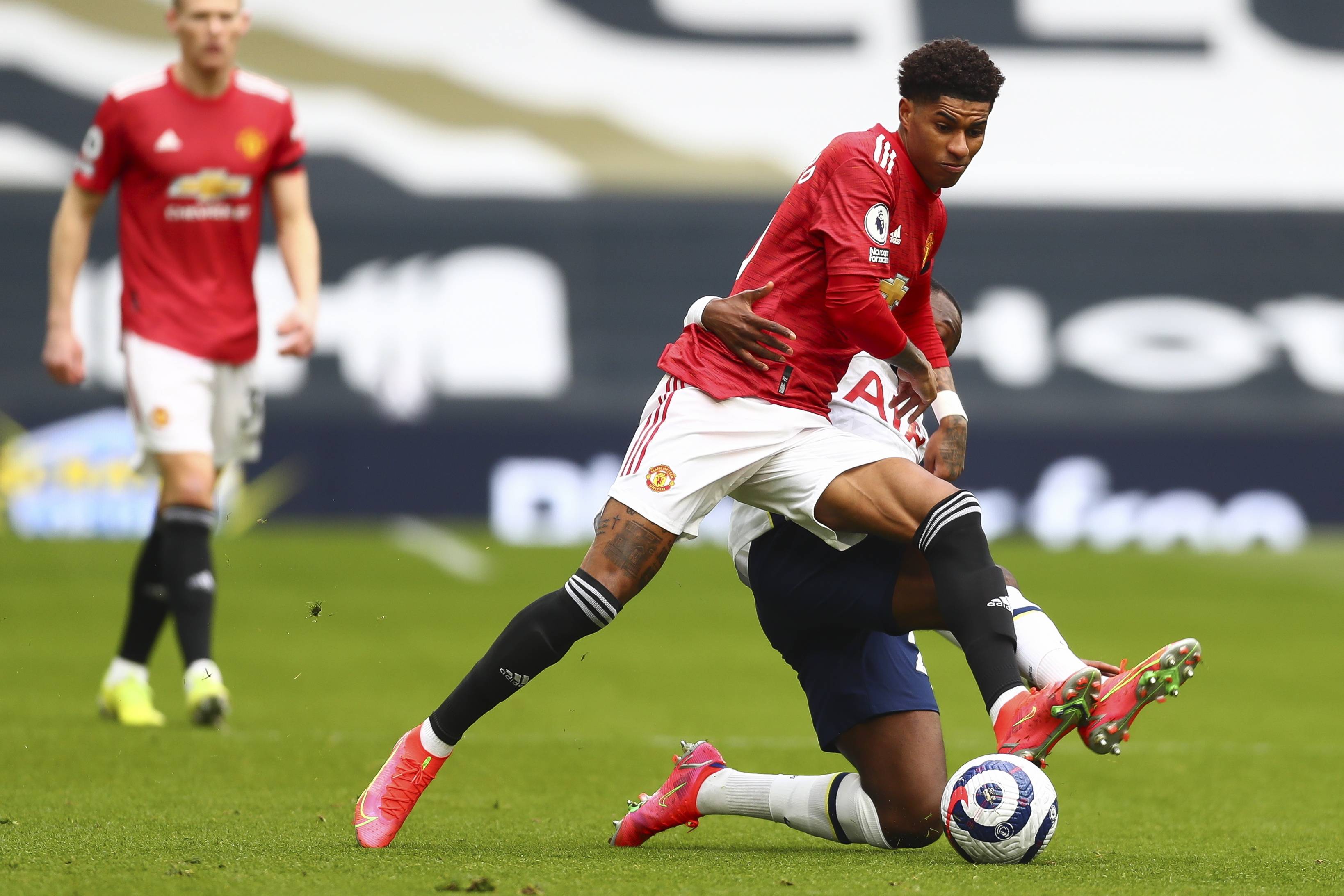 热议成都平神户：虽有遗憾但值得尊重，给中超挣脸没得黑